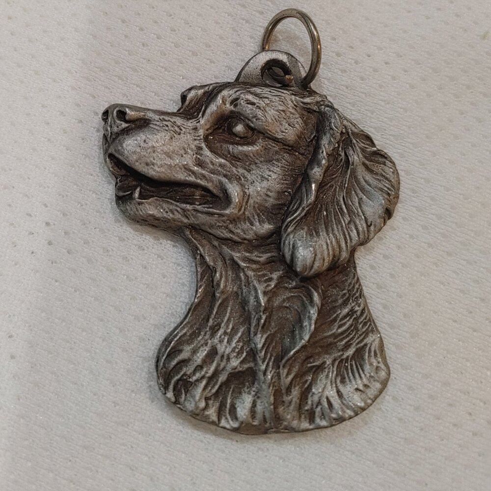Vintage 2003 Fine Pewter Brittany Dog Keyring Charm by P. Davis (KRM)